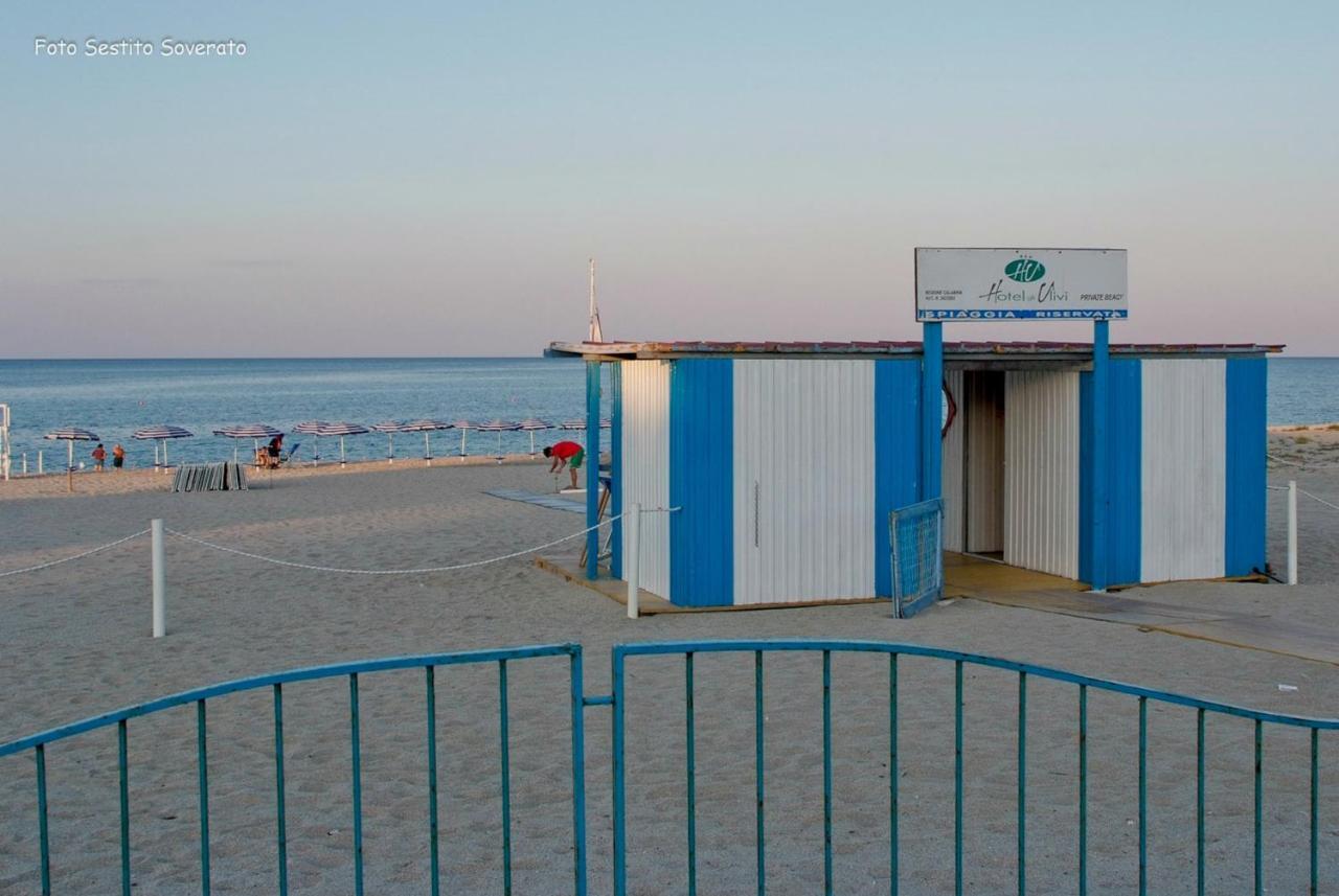 Hotel Gli Ulivi Soverato Marina Exterior photo
